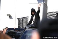 Justin Bieber Surrenders to Toronto Police Live