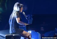 Vote Now: American Idol Season 13 Top 3 Polls