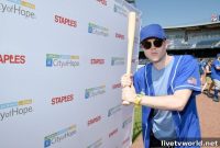 City of Hope Softball: Trent Harmon Sings, Lauren Alaina Returns