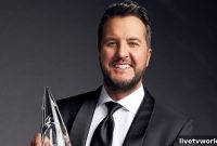 CMA Awards 2021 Highlights: Jimmie Allen, Blake Shelton and More