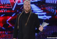 Huntley Performs National Anthem After The Voice Victory