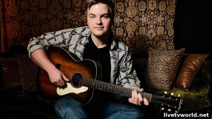 Caleb Lee Hutchinson