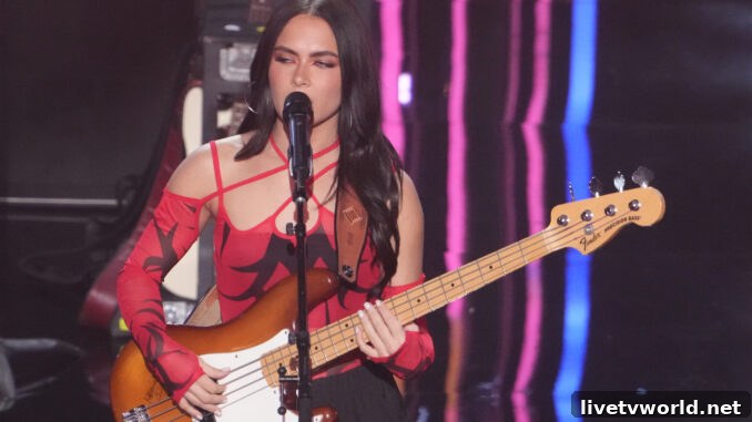 Kaeyra Swaps Piano for Electric Guitar on American Idol 2 img 344738 1